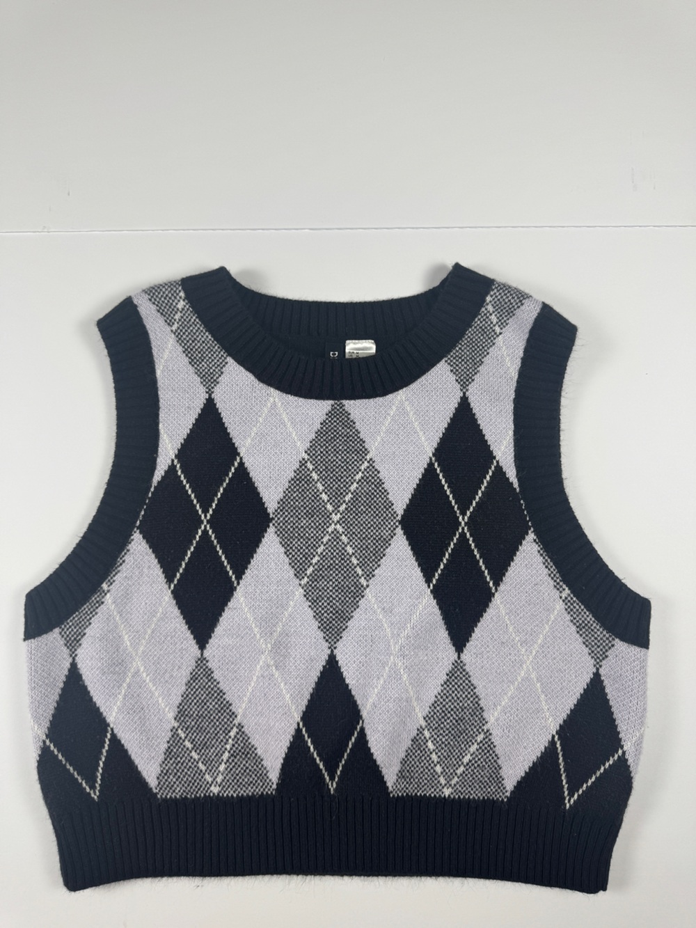 H&M Black, Light Purple, Gray Argyle Sweater Vest Women's Medium Preppy Golf